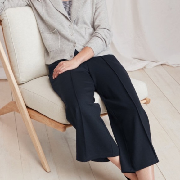 Garnet Hill Comfort Cropped Wide Leg Dark Blue Pants Sz XL.(J-8) - Picture 2 of 11